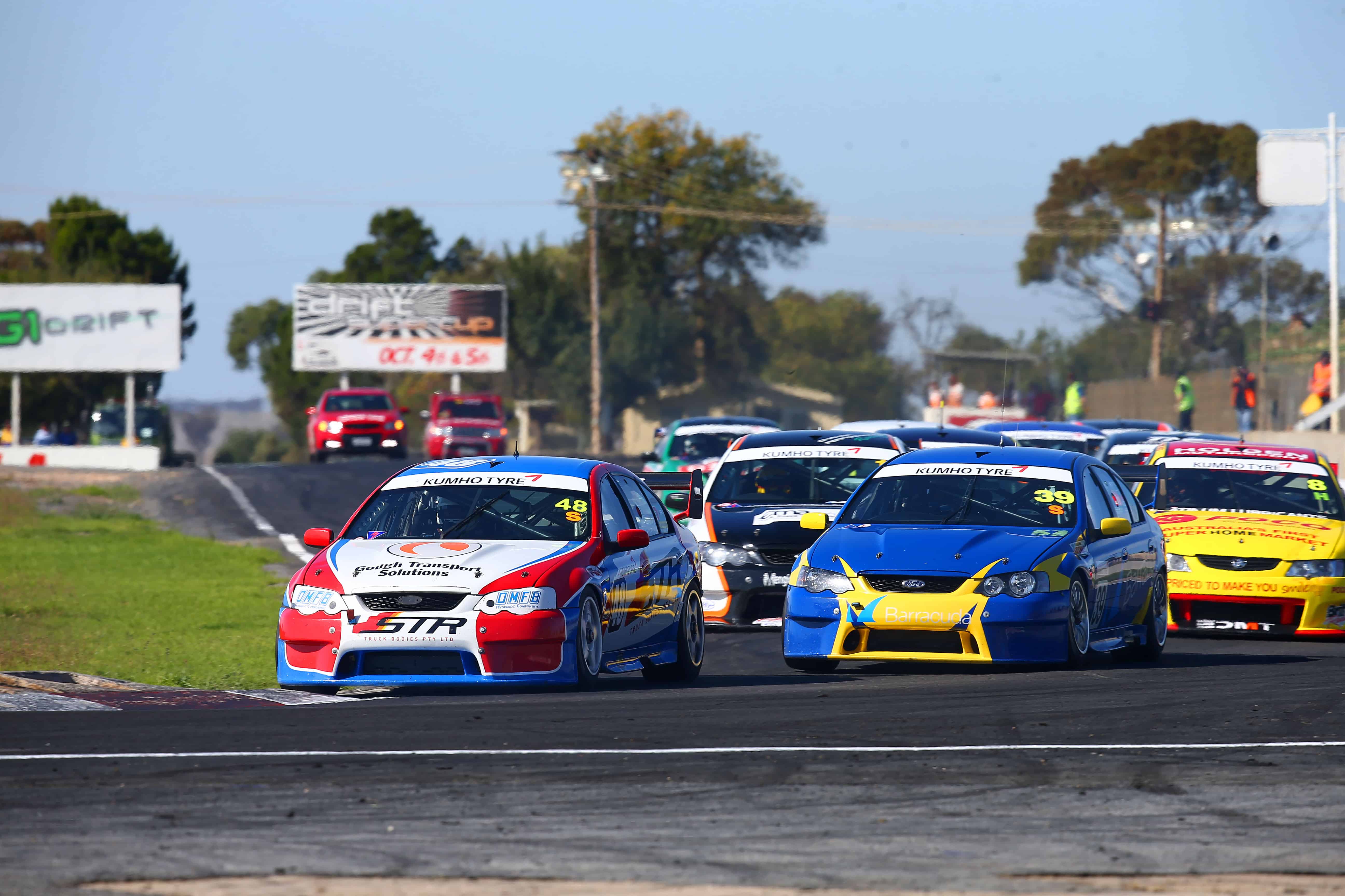 KUMHO V8 TOURING CAR SERIES CONFIRMS 2015 RACING CALENDAR Australian